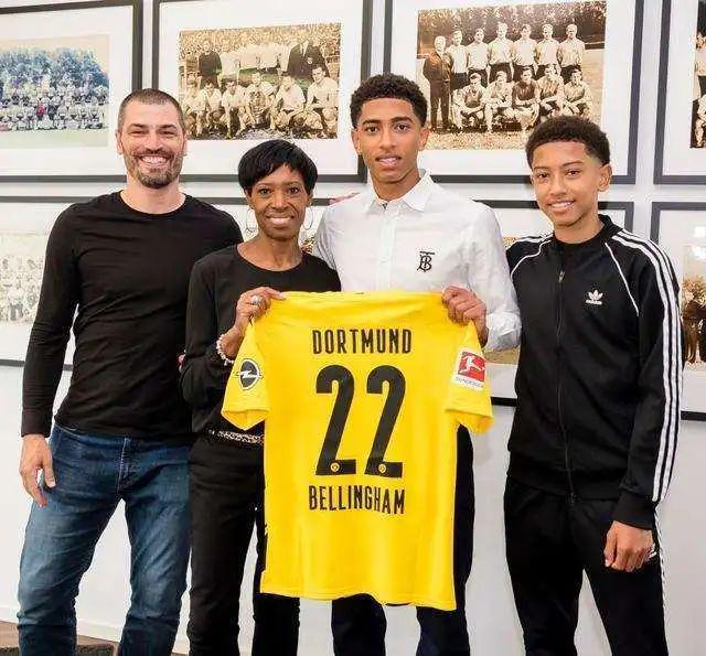 她极有可能 她极有可能