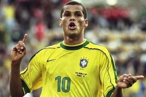 难以招架 难以招架