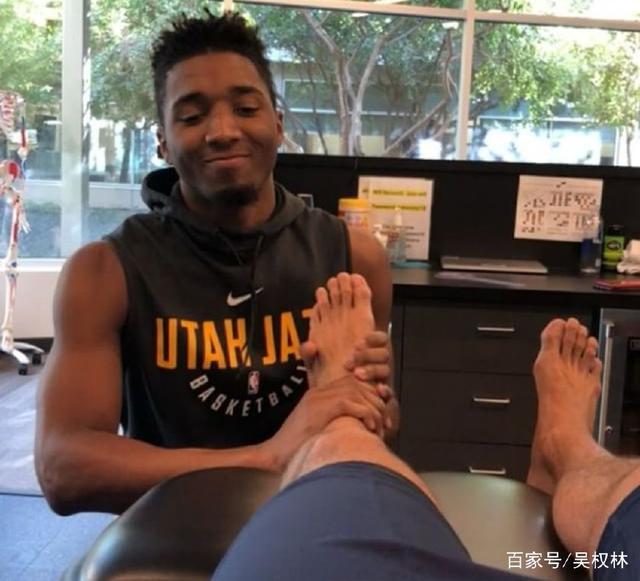 四脚的 四脚的